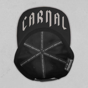 SILVER SNAPBACK CARNAL HAT