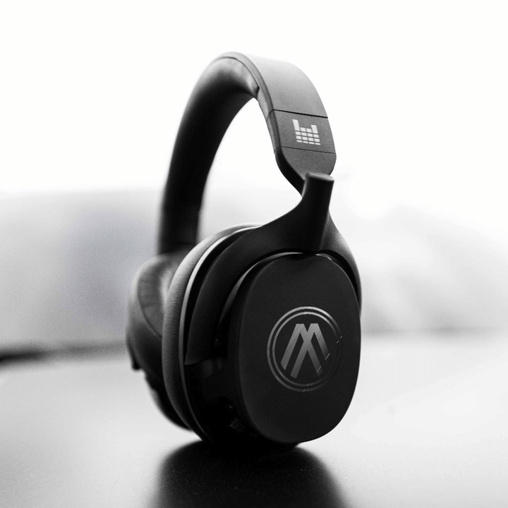 HEAVYS HEADPHONES x LOGO
