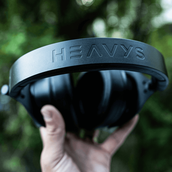 HEAVYS HEADPHONES x LOGO
