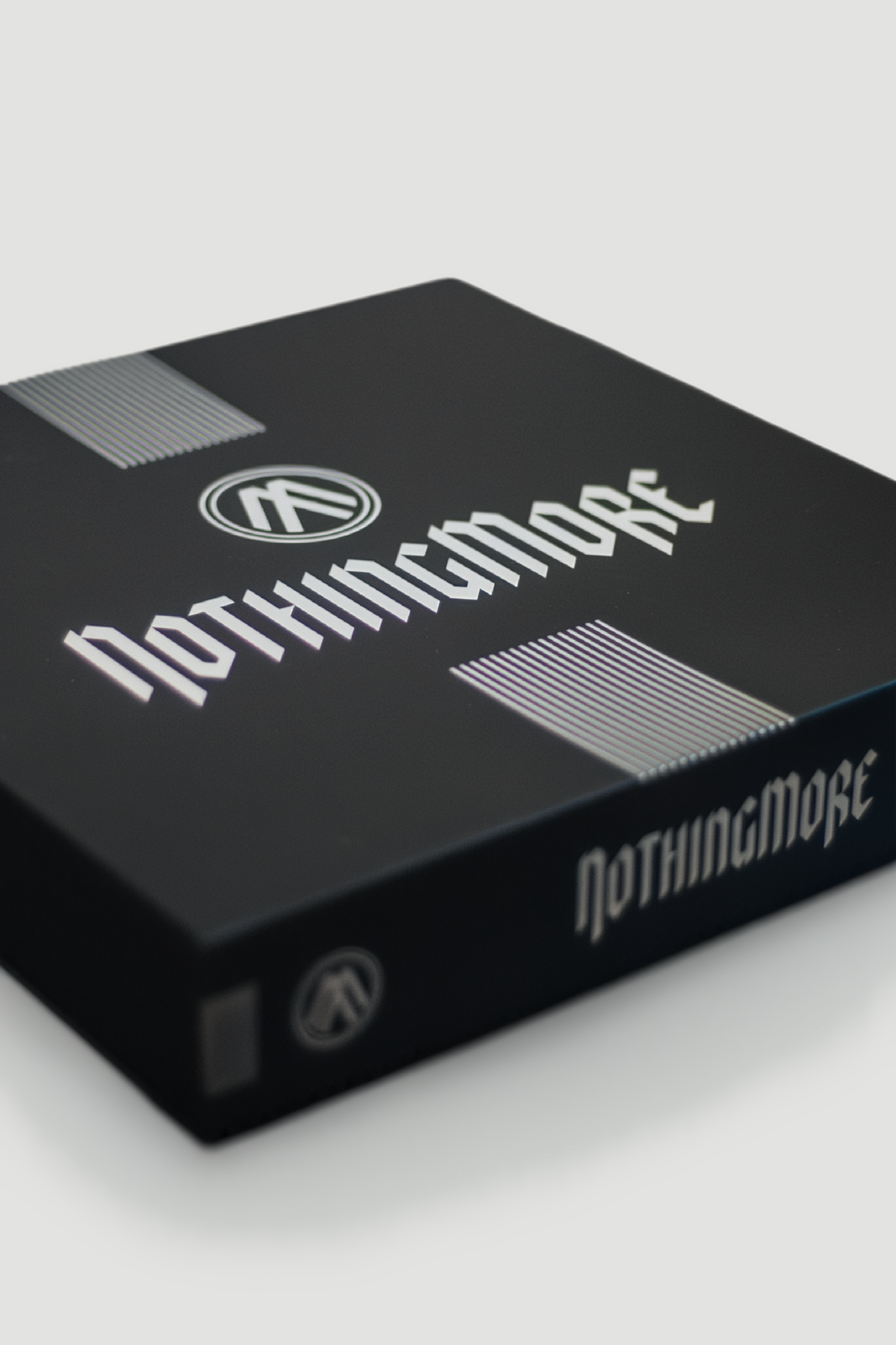 DELUXE VINYL BOX SET